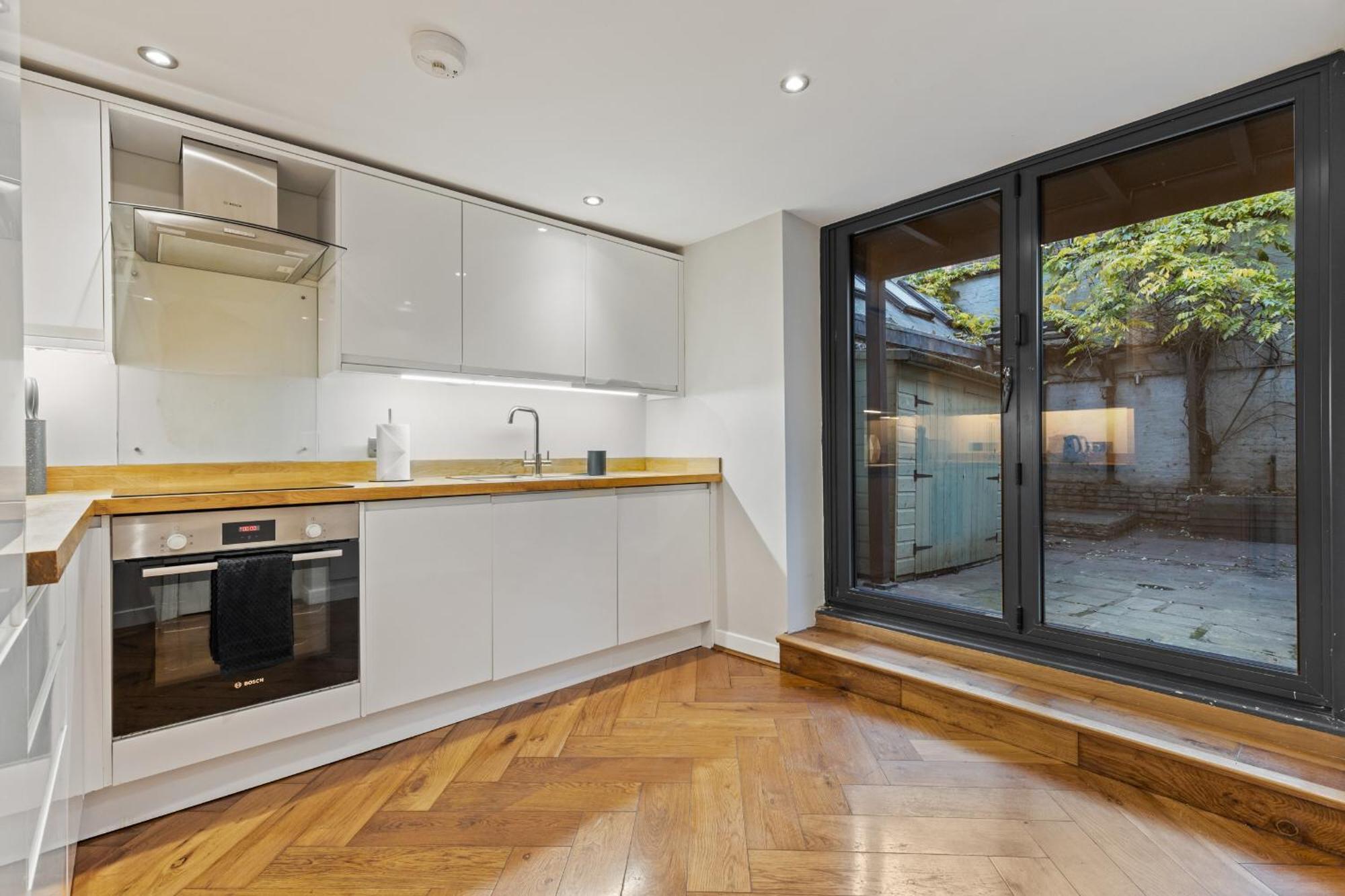 Palais Elegance By Beaumont Apartment London Exterior photo